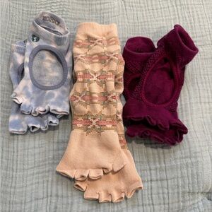 TOESOX lot of 3 pairs half toe grip socks